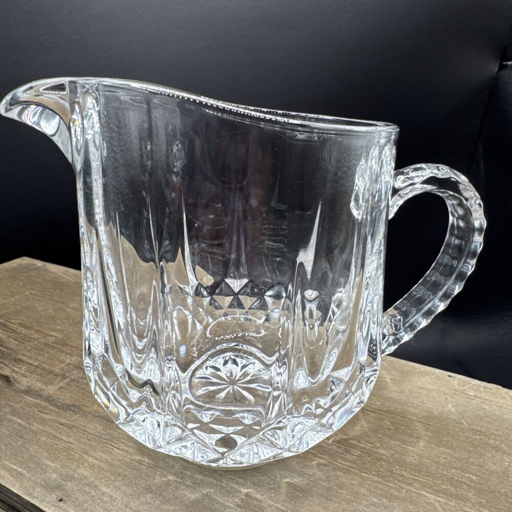 VINTAGE LONGCHAMP CRISTAL D' ARQUES 24% LEAD CRYSTAL CREAMER